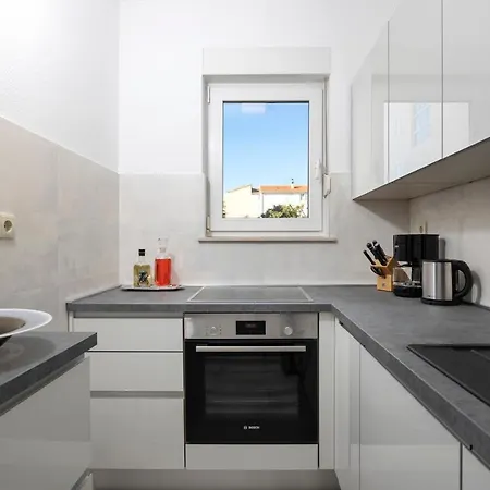 Luxury Ketty Apartment