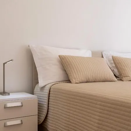 Apartment Luxury Ketty