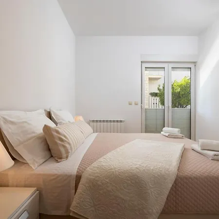 Luxury Ketty * Спліт