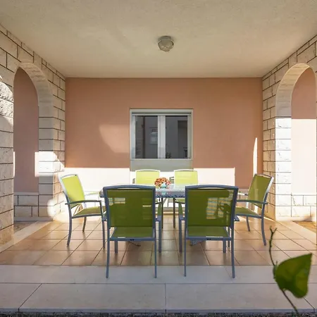 Luxury Ketty Спліт